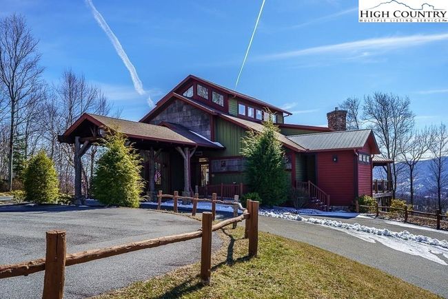 The 2 Story Clubhouse At Headwaters | Image 20