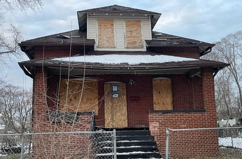 302 E 134th St, Chicago, IL, 60827-1810 | Card Image