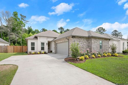 25335 Burlington Dr, Denham Springs, LA, 70726 | Card Image