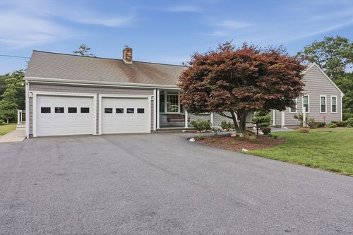 361 County Rd, Hanson, MA, 02341 | Card Image