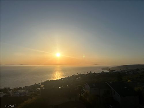 751 Bolsana Dr, Laguna Beach, CA, 92651-4135 | Card Image
