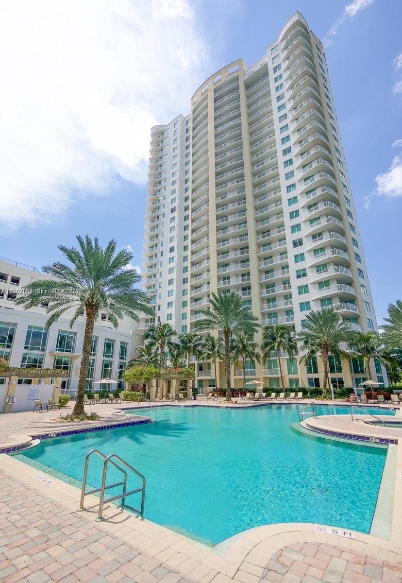 Residential in Hallandale Beach 2