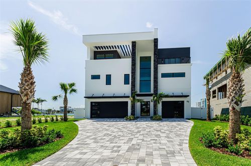 43 Dolphin Dr, TREASURE ISLAND, FL, 33706-3113 | Card Image
