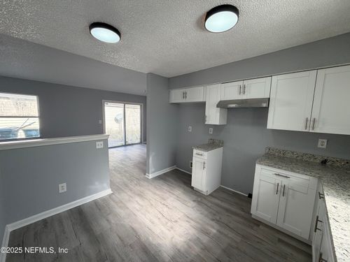 761 Trekker St, Jacksonville, FL, 32216-1502 | Card Image