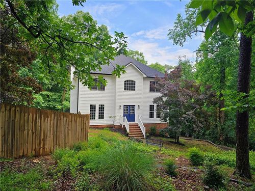 225 Nacoochee Dr, Woodstock, GA, 30188-3131 | Card Image