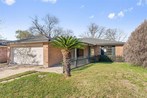 12411 Drifting Winds Dr, Houston, TX, 77044-1309 | Card Image