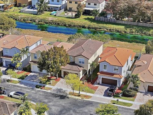 1211 Ne 40th Rd, Homestead, FL, 33033-5931 | Card Image