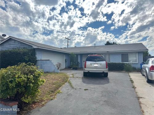 2858 Fitzgerald Rd, Simi Valley, CA, 93065-5133 | Card Image