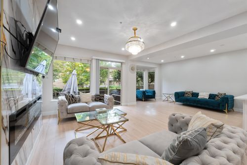 43-16655 64 Ave, Surrey, BC, V3S3V1 | Card Image