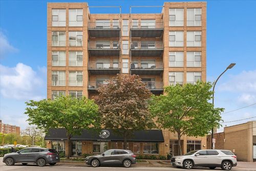 302-1572 Maple Ave, Evanston, IL, 60201-4334 | Card Image