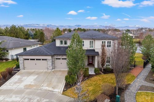 3022 S Creek Pointe Ln, Eagle, ID, 83616-7186 | Card Image