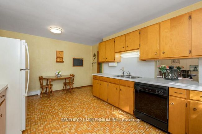 1264 Olde Base Line Rd, House other with 3 bedrooms, 2 bathrooms and 10 parking in Terra Cotta ON | Image 17