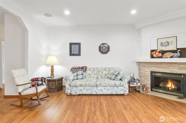 14725 156 Th St E, House other with 4 bedrooms, 2 bathrooms and 3 parking in Orting WA | Image 20