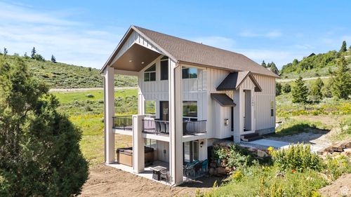1205 S Lakeview Dr, Garden City, UT, 84028 | Card Image