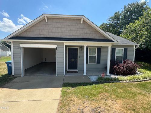 1617 Friendly Road, Dunn, NC, 28334 | Card Image