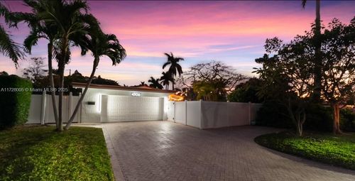 4506 W Tradewinds Ave, Lauderdale By The Sea, FL, 33308 | Card Image