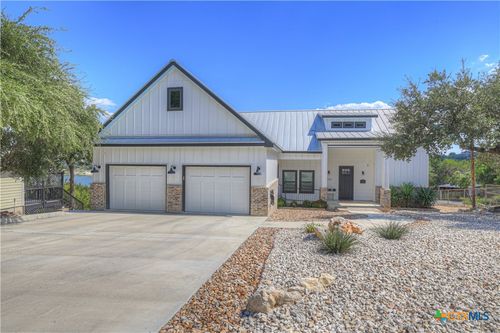 1799 Lakeside Dr W, Canyon Lake, TX, 78133-5835 | Card Image