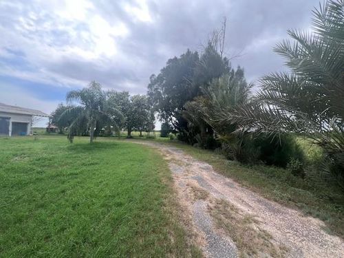 33632 Cobarrubias Rd, San Benito, TX, 78586-7091 | Card Image