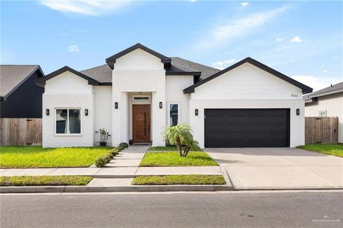 7533 Waverly Dr, Brownsville, TX, 78520-2224 | Card Image