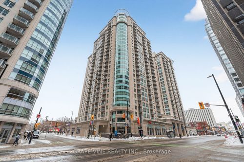 304-234 Rideau St, Ottawa, ON, K1N0A9 | Card Image