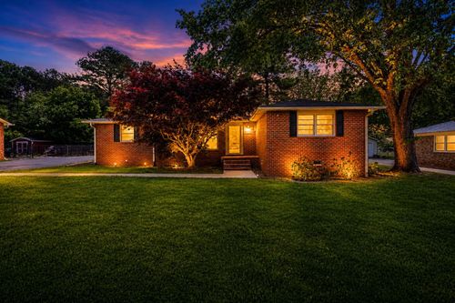 128 Bel Aire Dr, Winchester, TN, 37398-1116 | Card Image