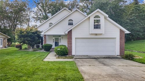 111 Matthew Ave, Poca, WV, 25159-9712 | Card Image