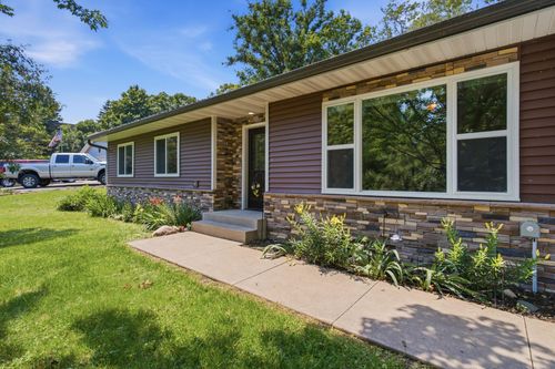22567 Csah 14, Darwin, MN, 55324-5214 | Card Image