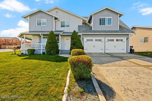 1600 W Orchard Ave, Selah, WA, 98942-9346 | Card Image