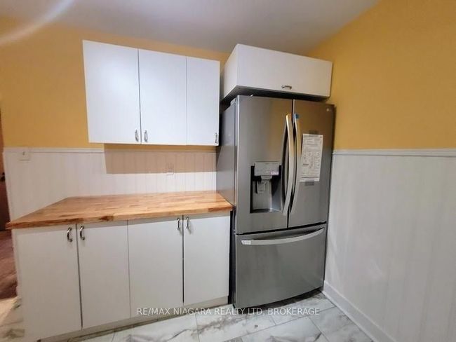6476 Maranda St, Home with 4 bedrooms, 2 bathrooms and 3 parking in Niagara Falls ON | Image 10