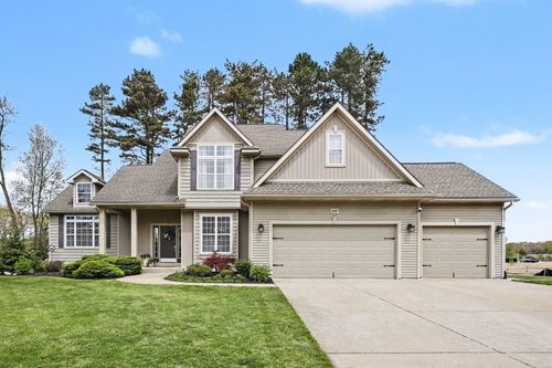 1037 Chaucer Ave, Portage, MI, 49002-8247 | Card Image