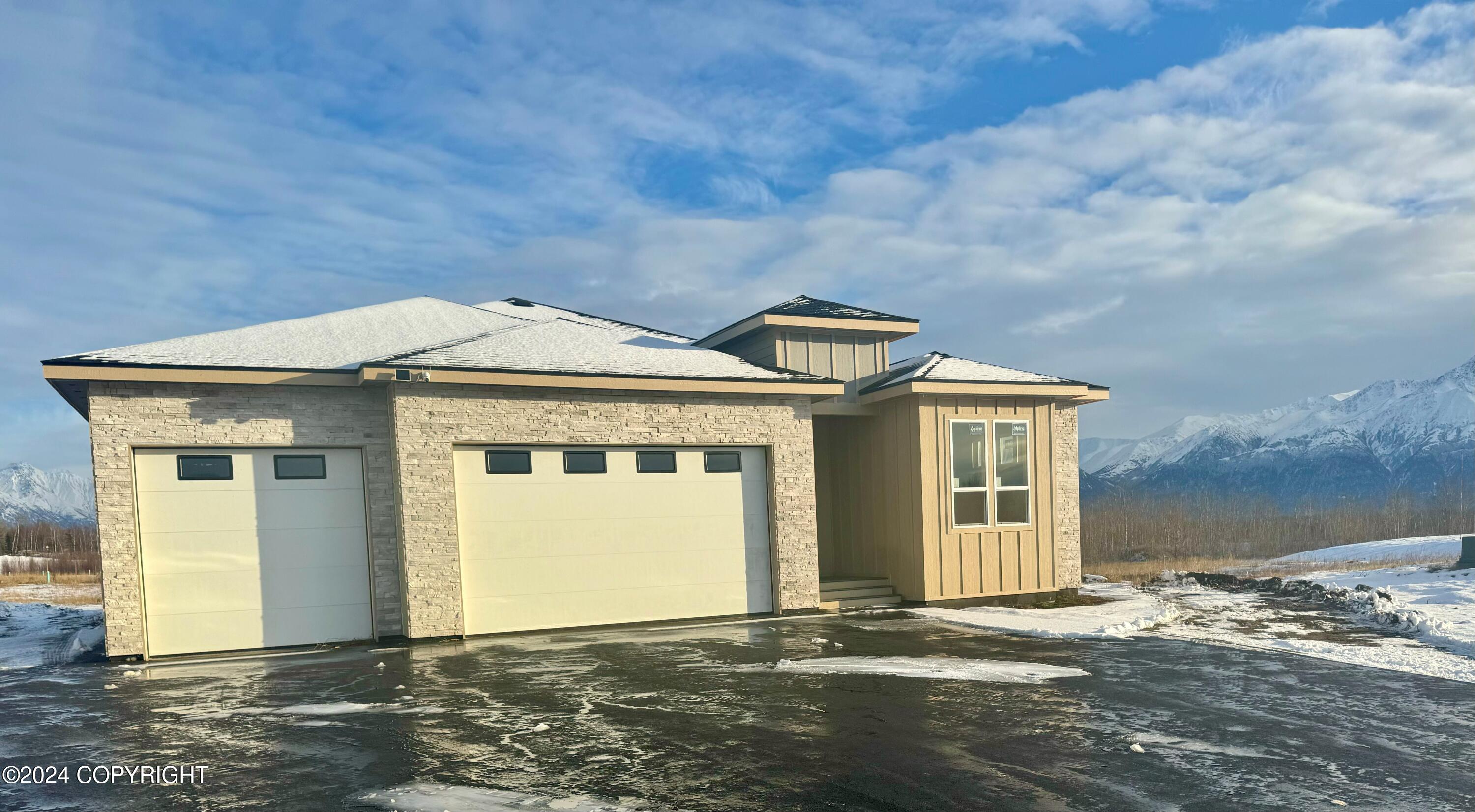 Sunrise View Cir, Wasilla, AK 99654