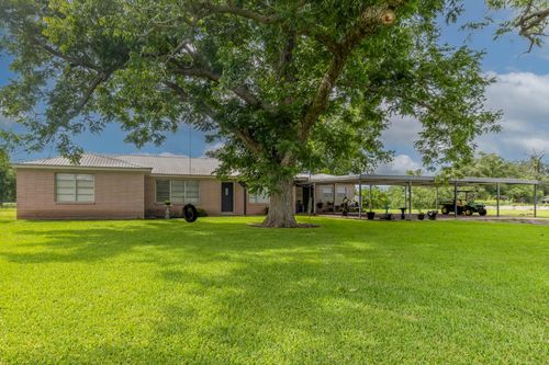 182 County Road 152, Bay City, TX, 77414-2490 | Card Image
