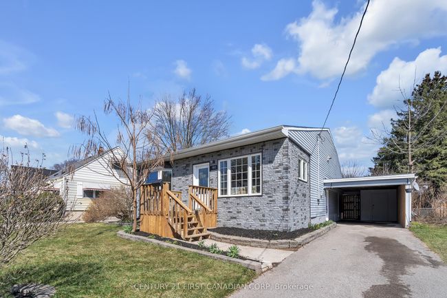 180 Gammage St, House other with 5 bedrooms, 2 bathrooms and 2 parking in London ON | Image 4