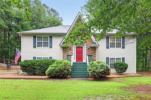 130 Creek Dr, Locust Grove, GA, 30248-2103 | Card Image