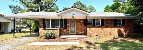 5860 Rockfish Rd, Hope Mills, NC, 28348-1729 | Card Image