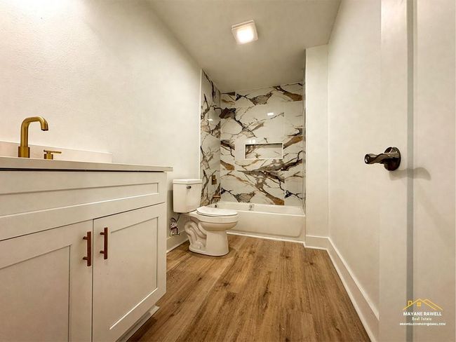 2245 5 Th St, House other with 4 bedrooms, 2 bathrooms and 2 parking in Port Neches TX | Image 16