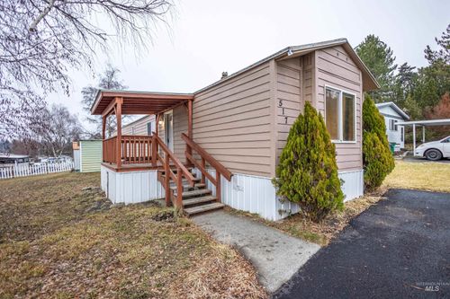 spc-517-411 N Almon St, Moscow, ID, 83843-9721 | Card Image