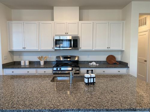 246 Park Ln, Dunellen, NJ, 08812-1660 | Card Image