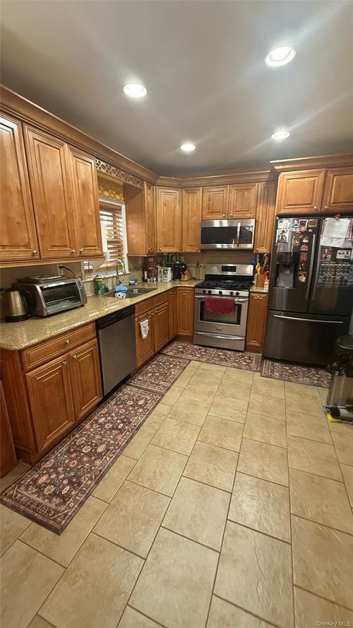 133-29 120th St, South Ozone Park, NY, 11420-3139 | Card Image