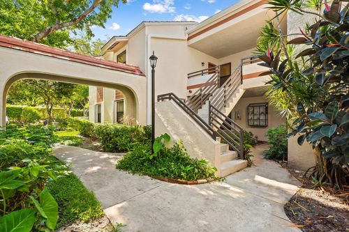 9821-9821 Nw 3rd St, Plantation, FL, 33324-7082 | Card Image