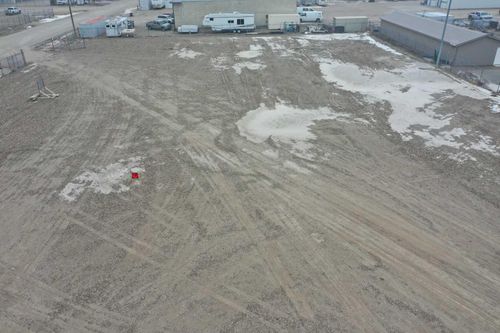 {{alt}} | Card Image