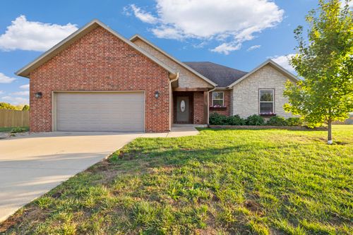 1910 E Whetstone Dr, Ozark, MO, 65721-8578 | Card Image