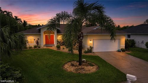 8950 Bracken Way, FORT MYERS, FL, 33908-3635 | Card Image
