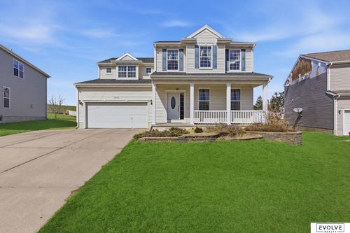 10714 King Street, Omaha, NE, 68122 | Card Image