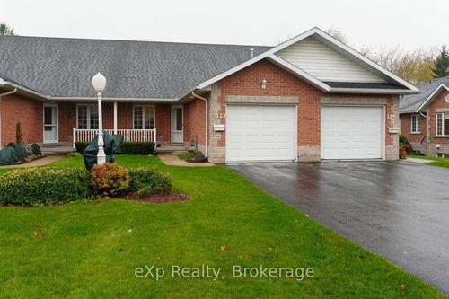 123 Church St N, Mount Forest, ON, N0G2L2 | Card Image