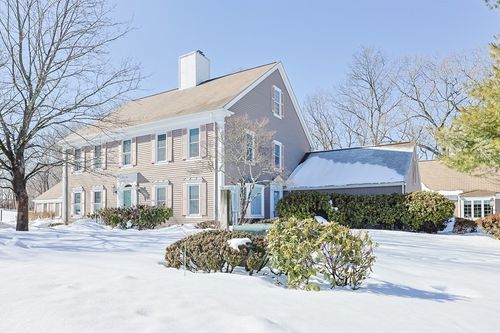17-17 Quisset Brook Rd, Milton, MA, 02186-3741 | Card Image