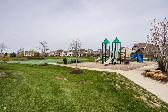 Amenities include multiple swimming pools, a fitness/workout center, playgrounds, a 15-acre park, dog park, racquet courts, a clubhouse w/ banquet facilities, miles of biking and walking paths and more! | Image 50