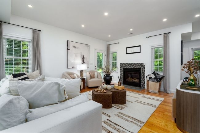 16 Border Rd, House other with 3 bedrooms, 3 bathrooms and 6 parking in Reading MA | Image 9