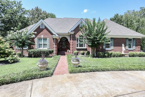 20 Timber Ridge Dr, Paducah, KY, 42001-8146 | Card Image