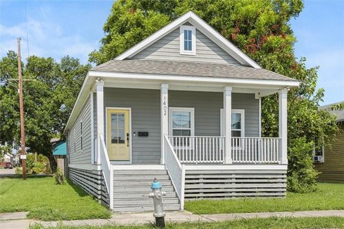 1402 Alvar St, New Orleans, LA, 70117-5244 | Card Image